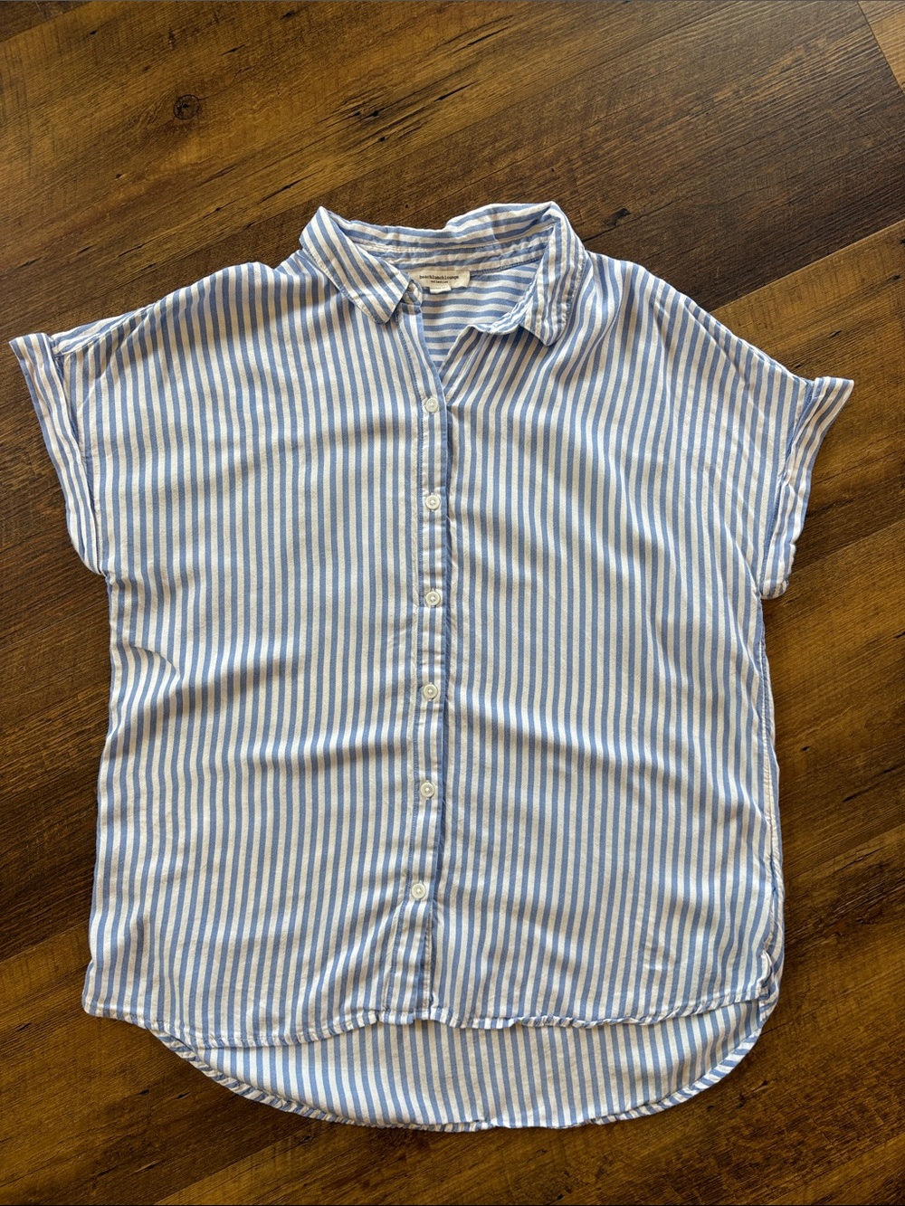 beachlunchlounge Blue and White Striped Button-Front Shirt